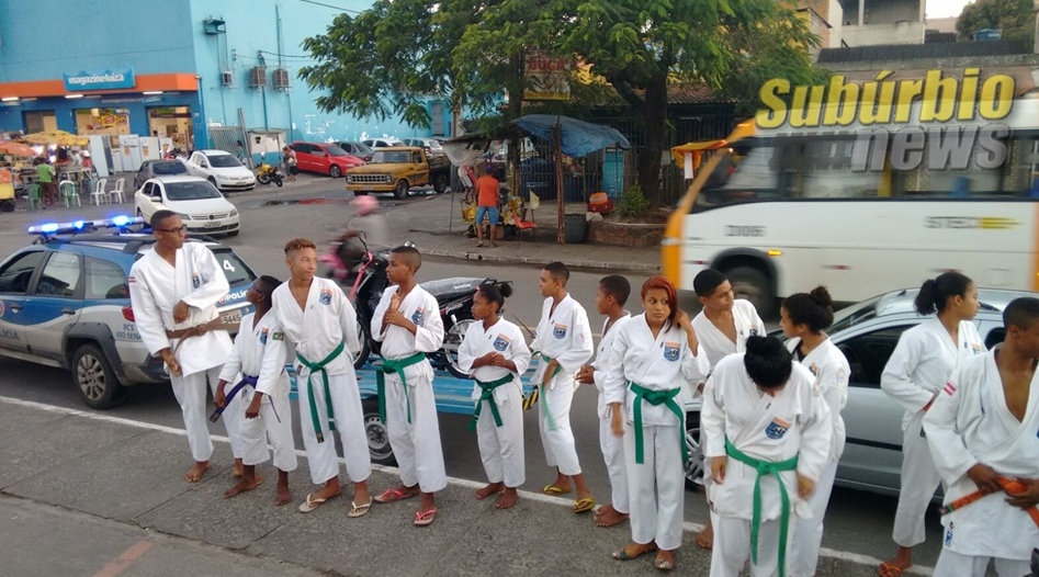 Karatê Guerreiros do Rio Sena - Praça João Martins em Paripe