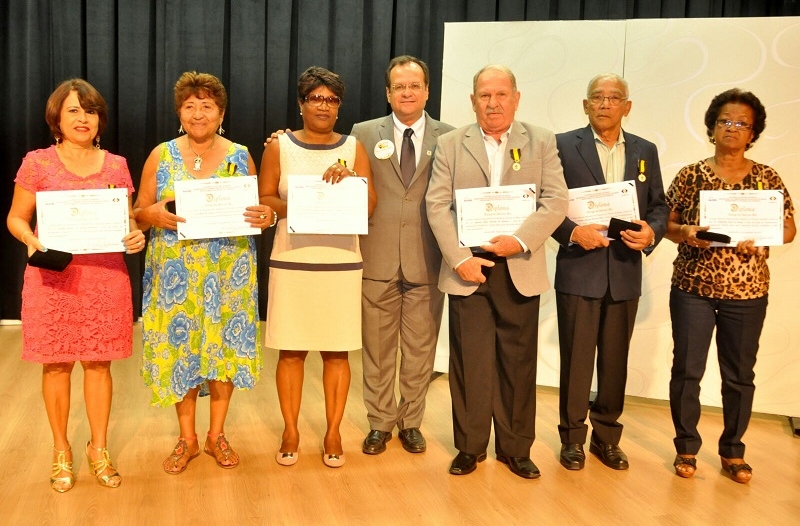 Homenagem a servidores marca encerramento da Semana Nacional de Trânsito