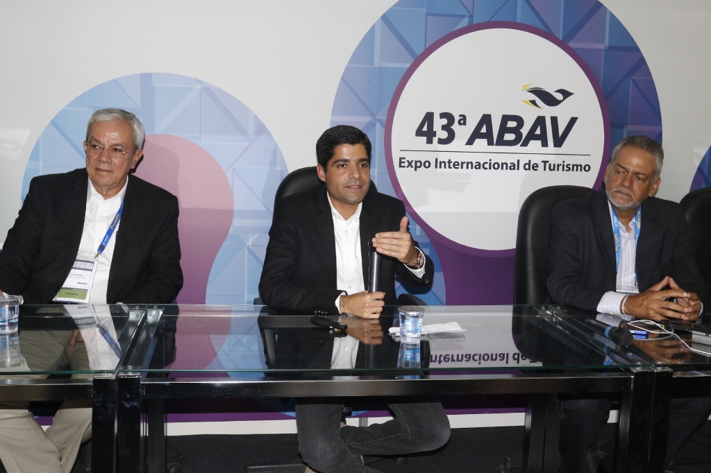 Réveillon de Salvador é apresentado em evento internacional da Abav