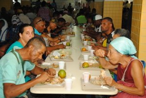 Governo do Estado destina mais de três milhões para Restaurante Populares de Salvador