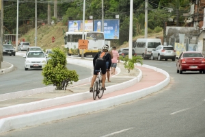 Começam obras de requalificação da Avenida Suburbana