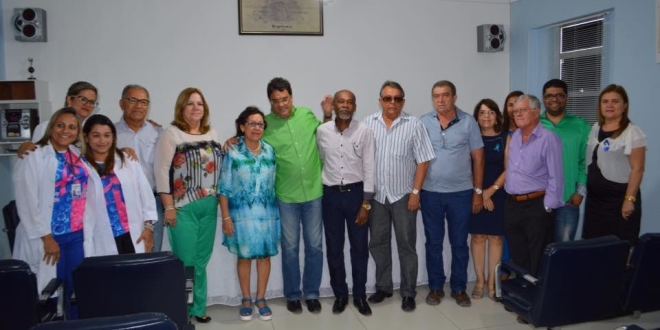 Lídice anuncia R$ 500 mil para investimentos em Feira de Santana