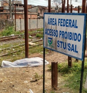 Idosa é atropelada por trem - Foto: leitor do Subúrbio News