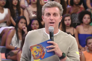 Atração de Luciano Huck é acusada de plagiar quadro de Danilo Gentili