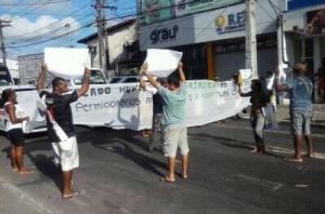 Protesto dos permissionários do Mercado Municipal de Cajazeiras - Foto Cajazeiras News