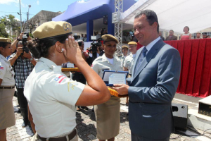 Governador Rui Costa participa da Solenidade de Formatura do Curso de Formação de Soldados Policiais Militares, na Vila Militar do Bonfim - Foto: Agecom