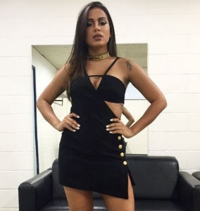 Anitta1