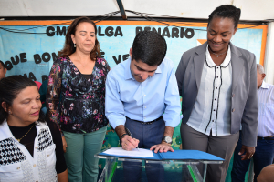 2016-07-27_Prefeito ACM Neto_Ordem Serviço CMEI_Creche Olga Benario_Conjunto Doron A_Narandiba_Foto Max Haack_Agecom_14