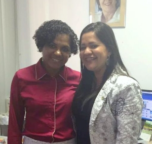 Secretária-adjunta da SNJ e presidente do PMDB Jovem, Roberta Pires Ferreira, se reúne com a Superintendente de Políticas para as Mulheres da Bahia_divulgação 1