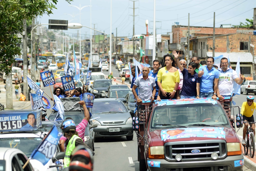 17_09_16_candidato-acm-neto_carreata-suburbio_foto-valter-pontes_coperphoto8