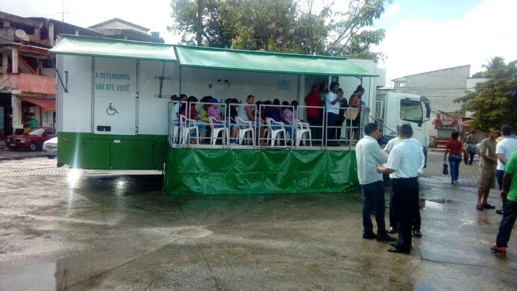 Unidade Móvel da Defensoria Pública em Periperi - Foto: Jotaele